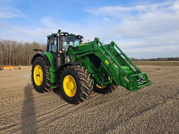 John Deere 6M 250 Tractor